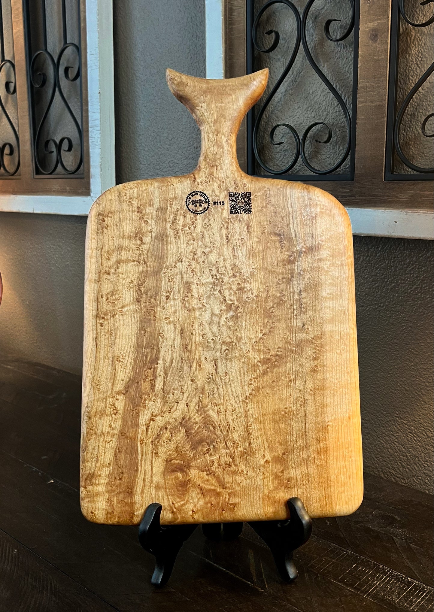 #115 Fish Tail Handle